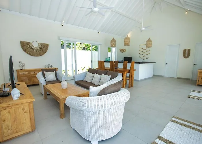 Beautifull 3 Bedroom Shanti Sea View Villa Nusa Lembongan (Bali)