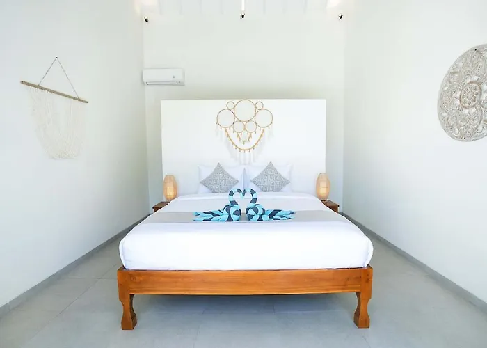 Beautifull 3 Bedroom Shanti Sea View Villa