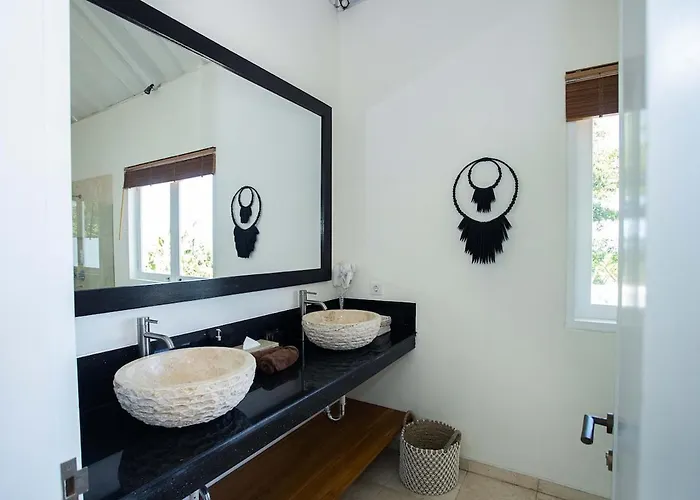 Villa Beautifull 3 Bedroom Shanti Sea View Nusa Lembongan (Bali)
