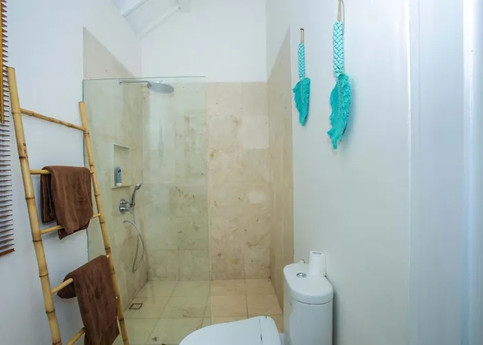 Beautifull 3 Bedroom Shanti Sea View Villa